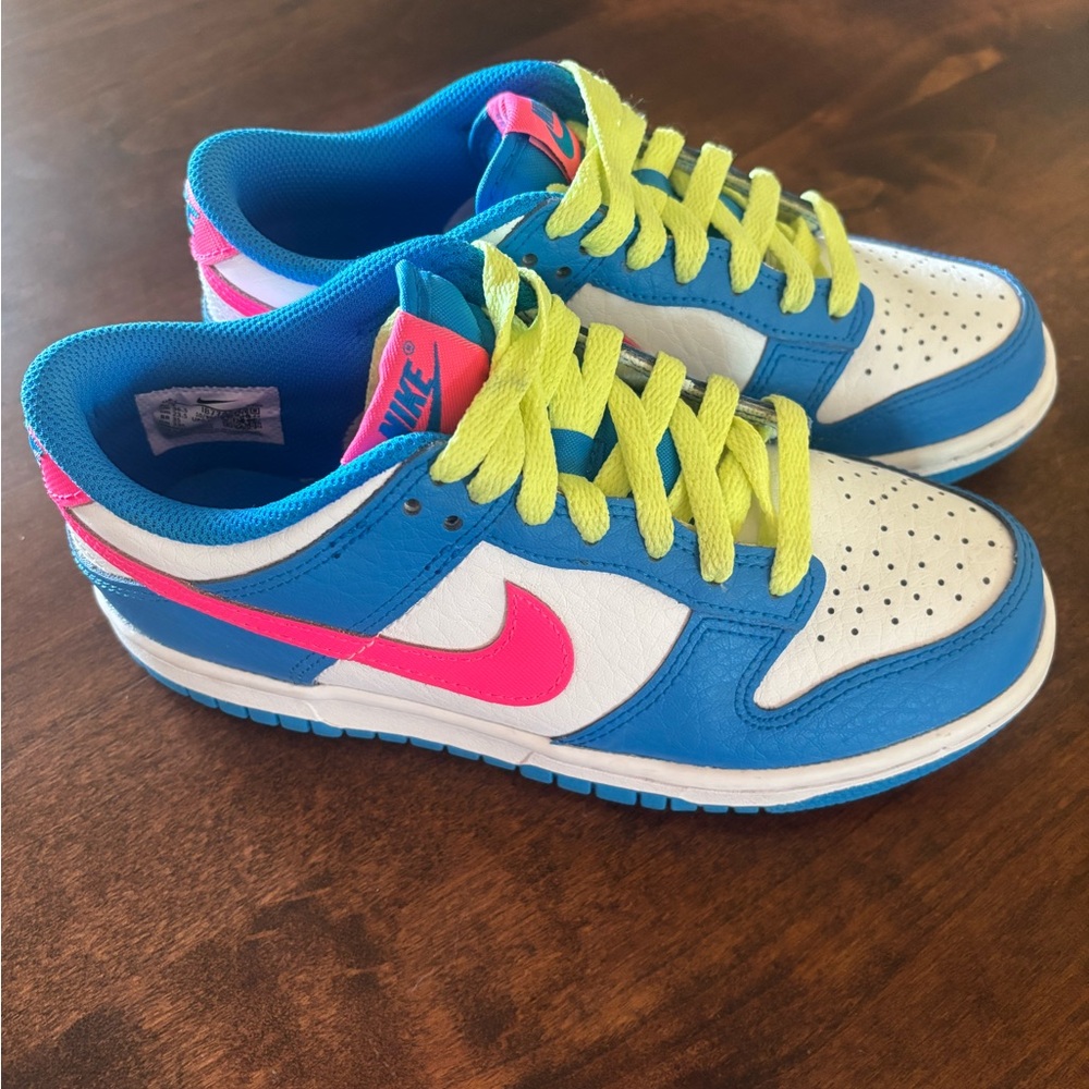 Nike Kids Low-Top Sneakers in Blue, White, Pink & Neon Yellow